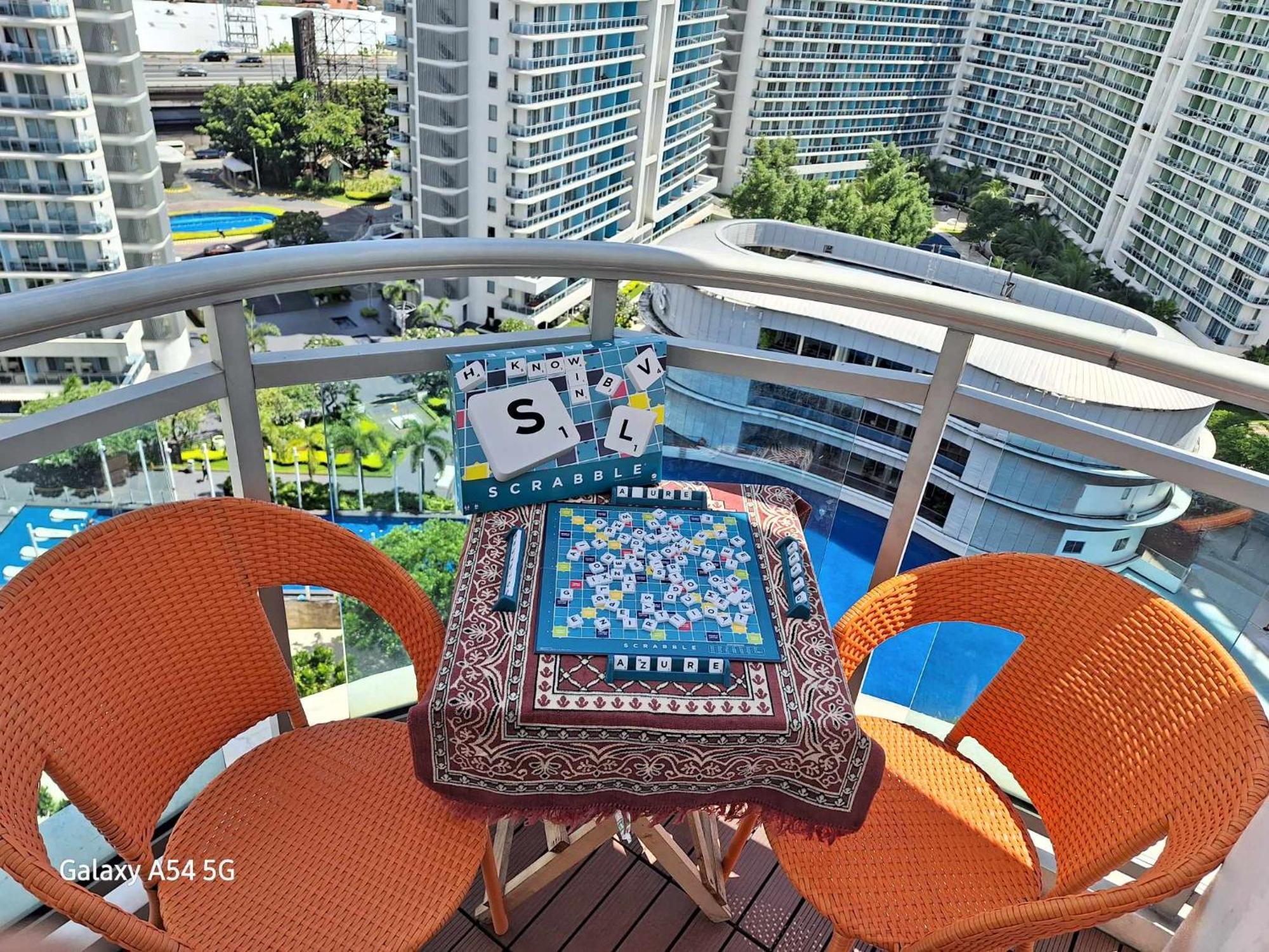 Holiday Escape Philippines Manila Ngoại thất bức ảnh